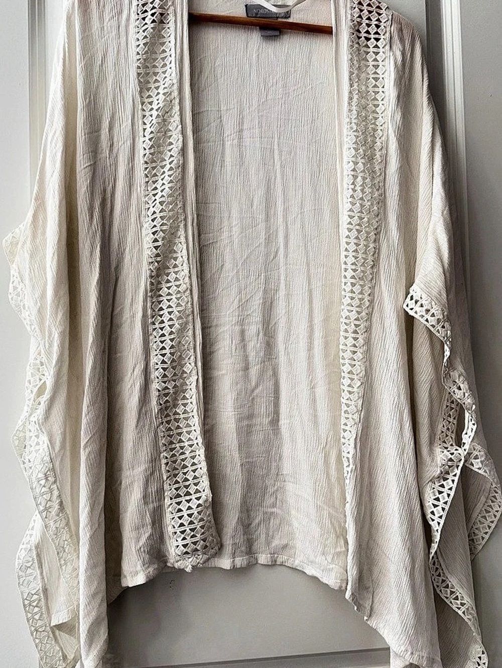 Nordstrom White Lace Trim Shrug